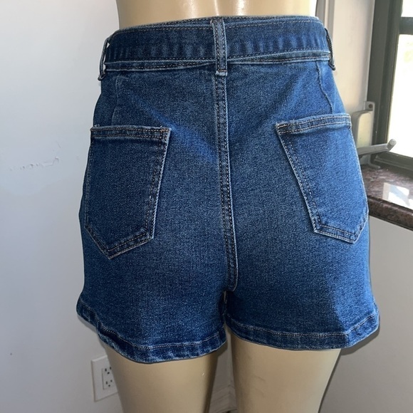 Women's High Waisted Denim Jeans Shorts Size Large Denim Belt Mele E Pere - Picture 5 of 8